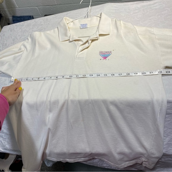 Vintage Maui Haleakala Logo Crazy Shirt Collared Longsleeve Cream with Flaws - Picture 6 of 11